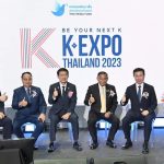 จบลงไปแล้วกับงาน K-EXPO THAILAND 2023 ที่ในปีนี้จัดขึ้นที่ประเทศไทย เมื่อวันที่ 11-12 พฤศจิกายน 2566 ที่ศูนย์การประชุมแห่งชาติสิริกิติ์ Hall 1-2 ซึ่งในปีนี้ ทาง “K-EXPO Thailand 2023” จัดขึ้นภายใต้ธีม “BE YOUR NEXT K”