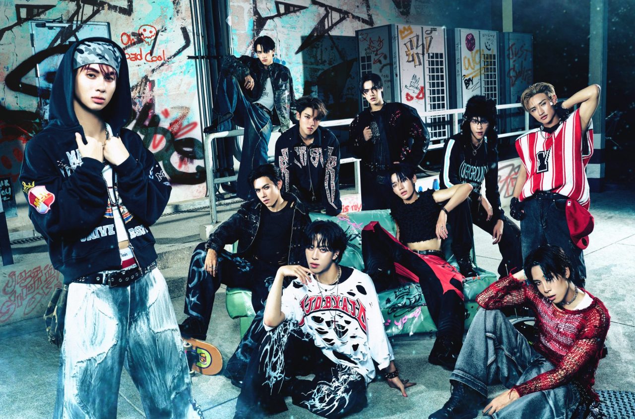 DICE_SWIPEUP_GROUP_STORY