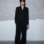 “ไบร์ท วชิรวิชญ์” ในลุค Front Row แบบ Effortless เรียบโก้แต่มีสไตล์ ร่วมชมรันเวย์โชว์ AMI Paris Fall-Winter 2026 ณ กรุงปารีส ประเทศฝรั่งเศส