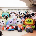 “GMMTV” เนรมิตแลนด์มาร์กใหม่เปิดตัว “GEMM HOUSE” คาแรคเตอร์คาเฟ่แห่งแรก!! “พี่ถา สถาพร” นำทัพนักแสดงและมาสคอต ร่วมฉลองเปิดบ้านแห่งความสุข ชูคอนเซปต์เชื่อมโยงศิลปินและแฟนๆ ผ่านเมนูสุดสร้างสรรค์